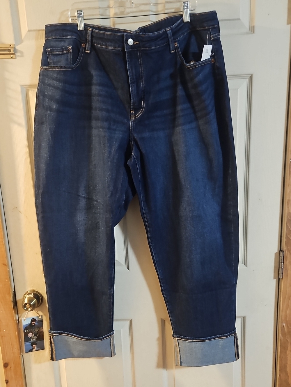 OLD NAVY HIGH RISE CURVY OG LOOSE JEANS: NEW WITH TAGS: SIZE 22